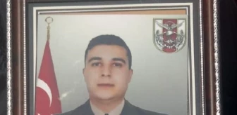 Suriye'de şehit olan Uzman Çavuş Mehmet Karabulut toprağa verildi
