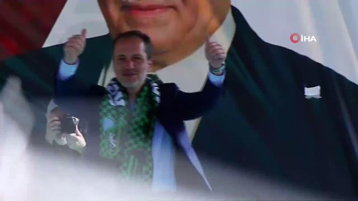 Yeniden Refah Partisi Genel Başkanı Fatih Erbakan: 'Bu ülkede CHP zihniyetinin iktidarında ekonominin düzlüğe çıktığını gören tek bir kişi var mı?'