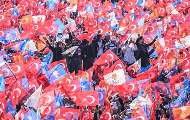 1 milyon 700 bin kişi katıldı! İşte fotoğraflarla AK Parti'nin Büyük İstanbul Mitingi