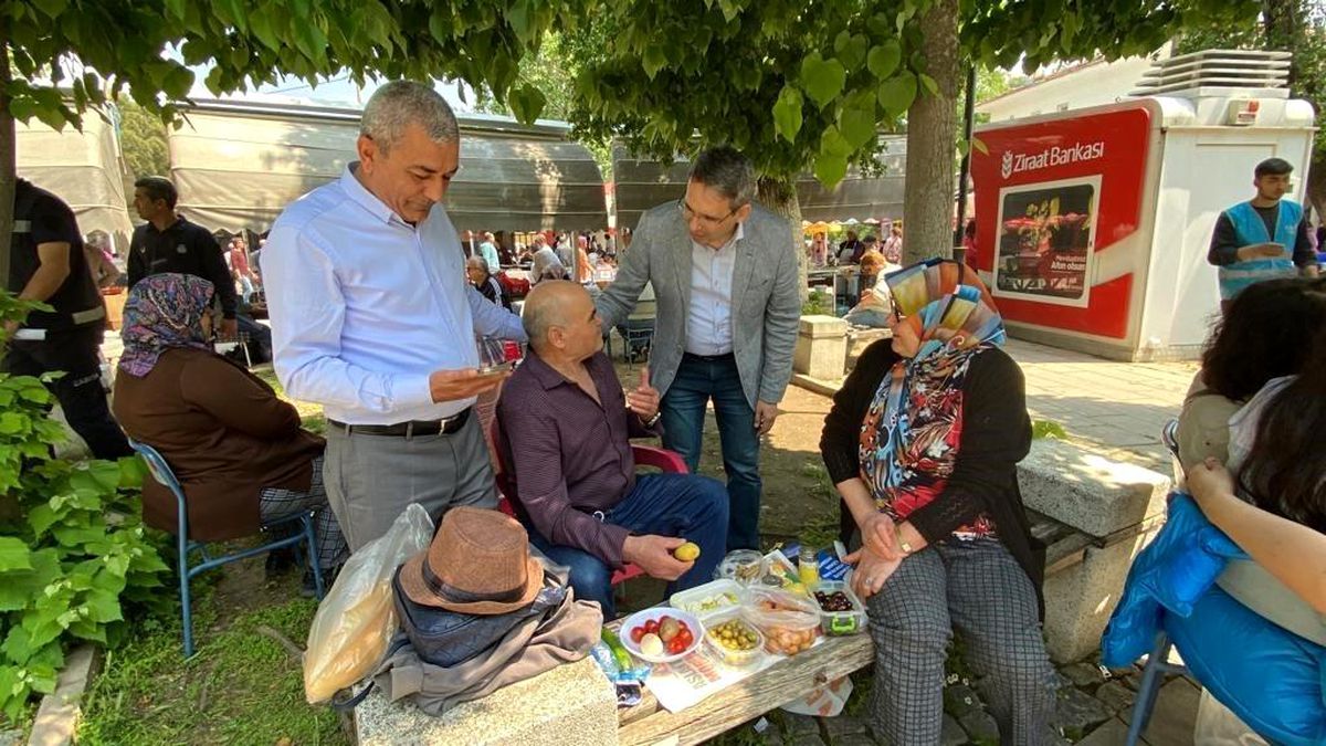 AK Parti Aydın İl Başkanı Ökten: 'Yeter ki Menderes'in kemiklerini sızlatmayın'