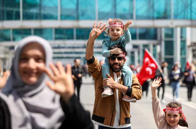 'Büyük İstanbul Mitingi' için Atatürk Havalimanı Millet Bahçesi'ne girişler başladı