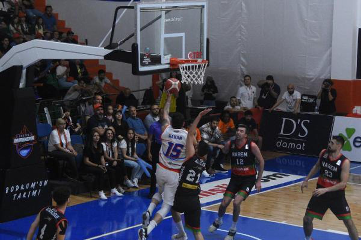 Çağdaş Bodrum Spor, Türkiye Sigorta Basketbol Süper Ligi'ne yükseldi