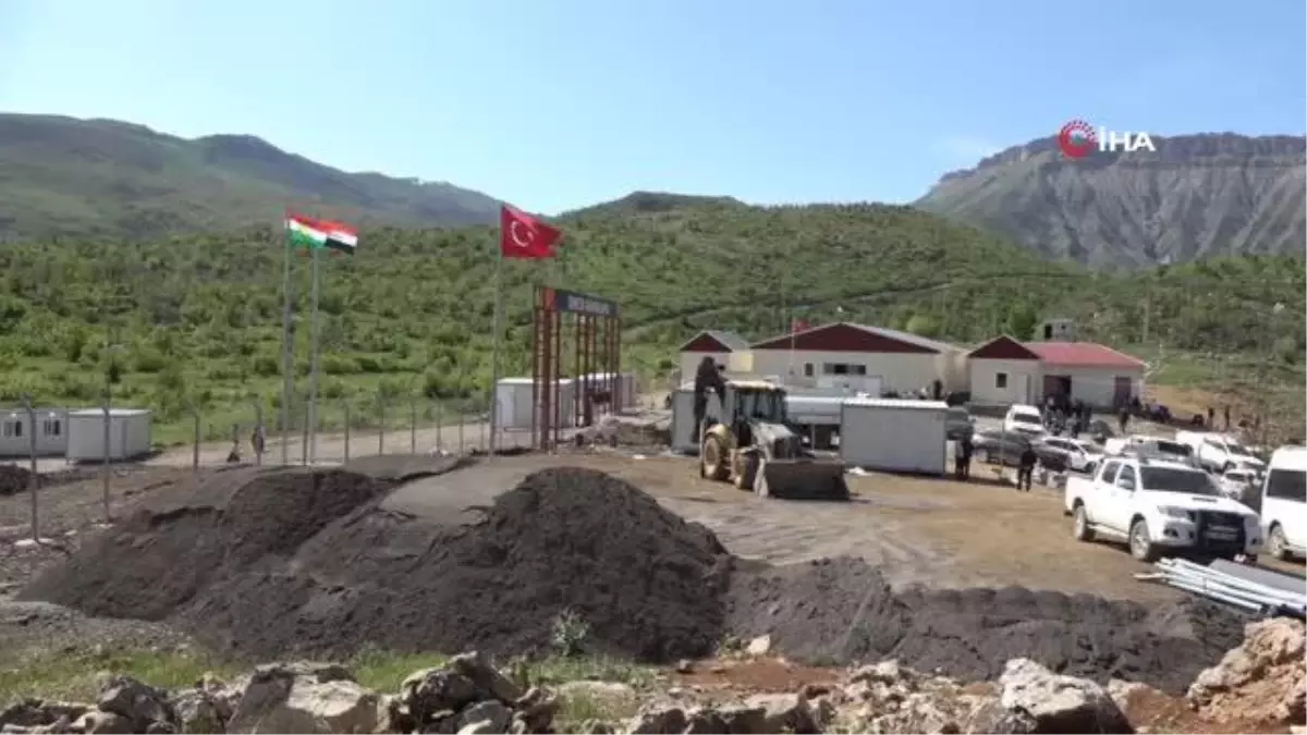 Derecik Gümrük Kapısı'nın açılması için çalışmalar devam ediyor