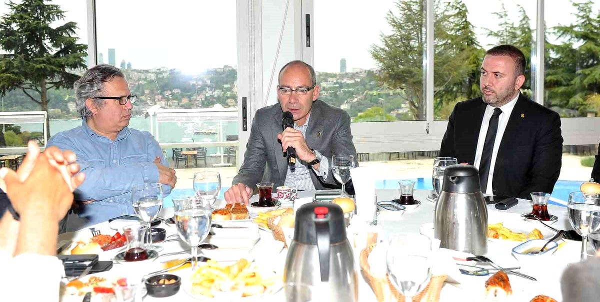 Fethi Pekin: 'Gelecek sezon formalarımız 5 yıldızlı olacak'