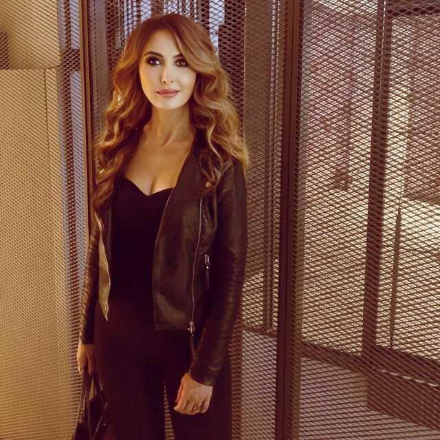 Hayat Bilgisi'nin Kikirik'i yaptırdığı estetiklerle bambaşka biri oldu! Son haline bir bakın Hayat Bilgisi'nin Kikirik'i yaptırdığı estetiklerle bambaşka biri oldu! Son haline bir bakın