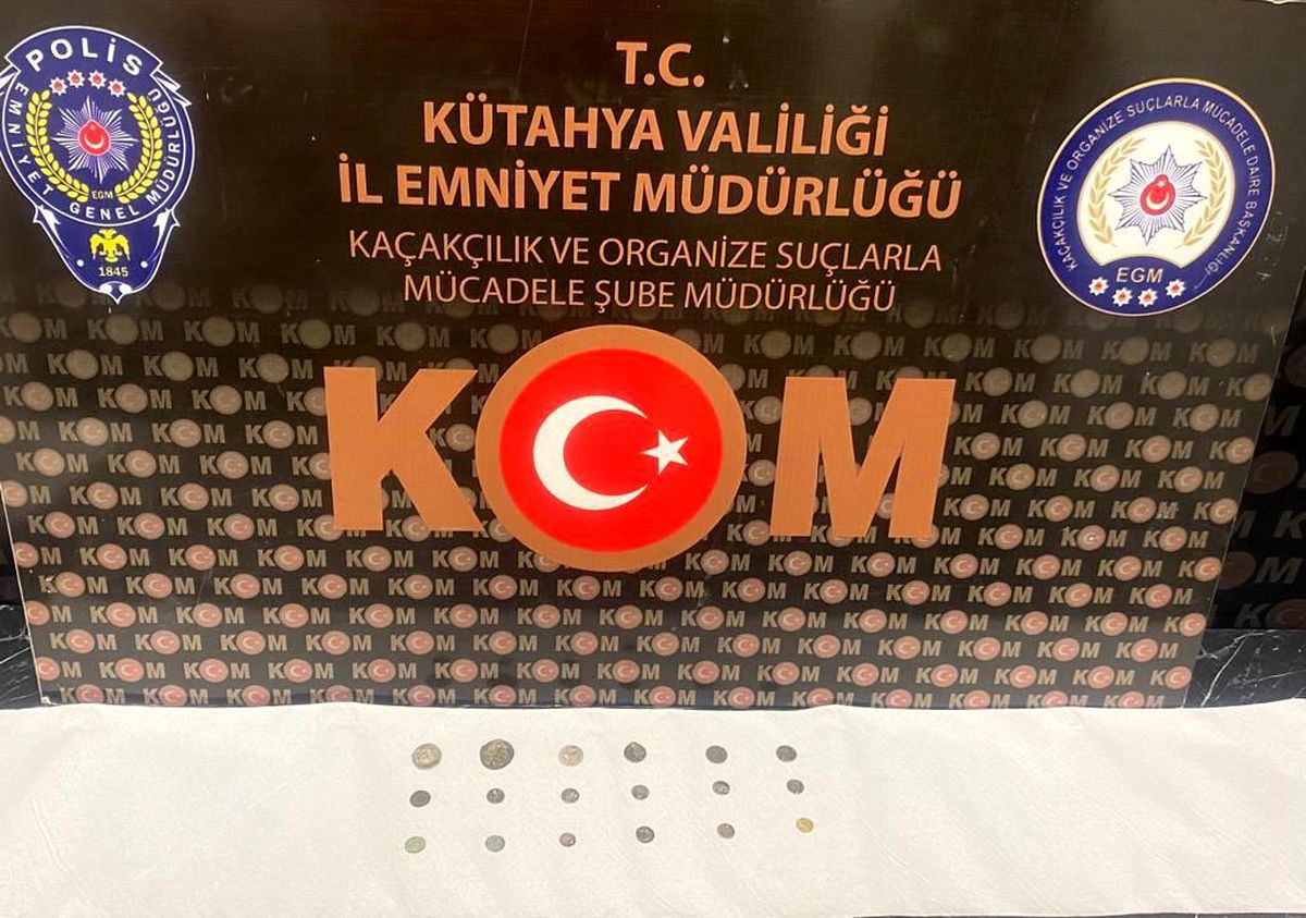 Kütahya'da 18 parça tarihi eser ele geçirildi