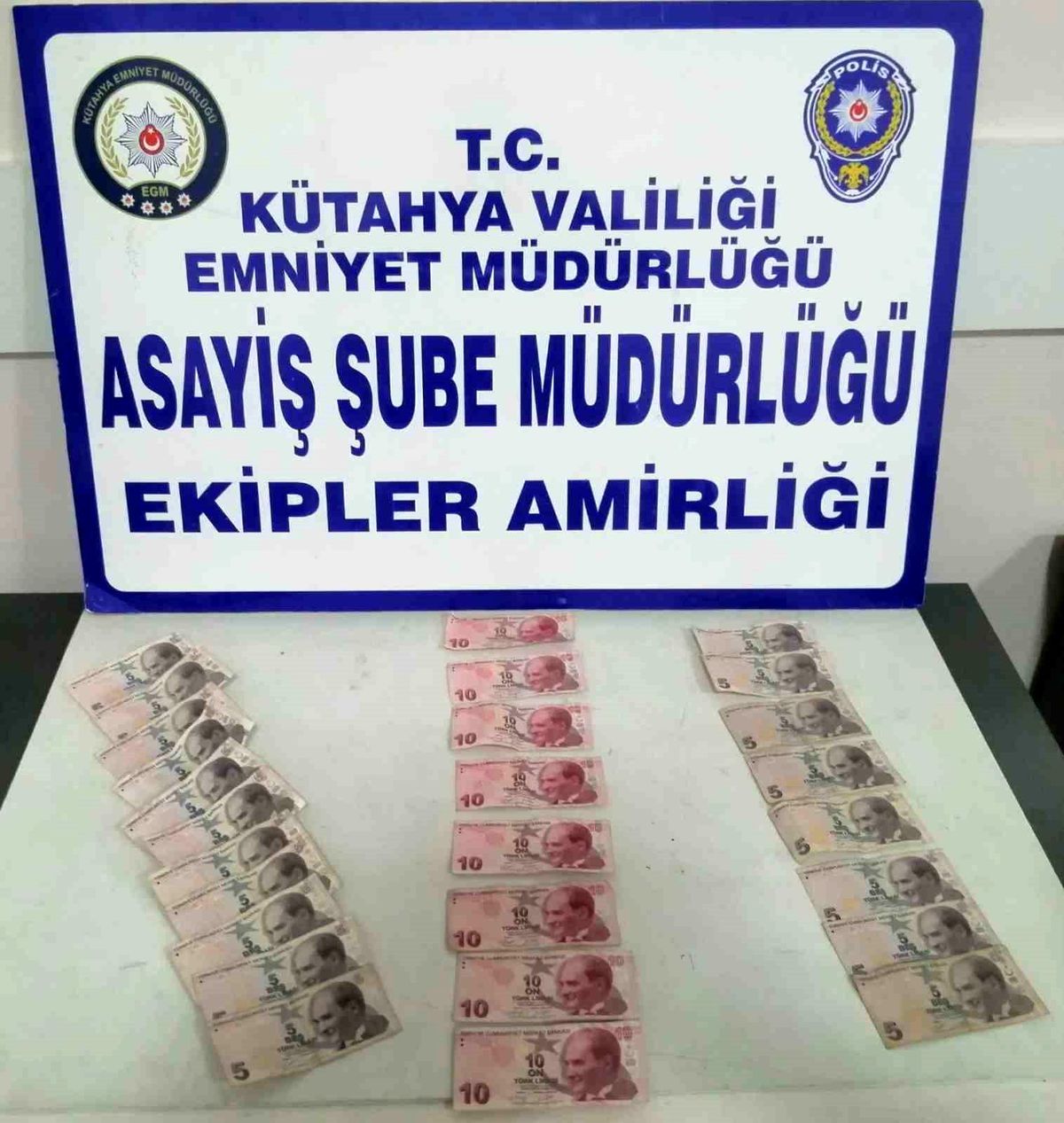 Kütahya'da çay ocağından para çalan şahıs suçüstü yakalandı