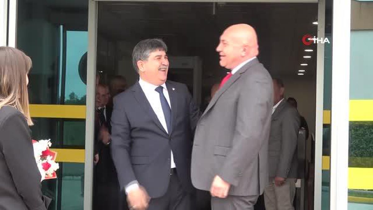 Mehmet Büyükekşi: 'Yabancı kuralı haftaya açıklanacak'