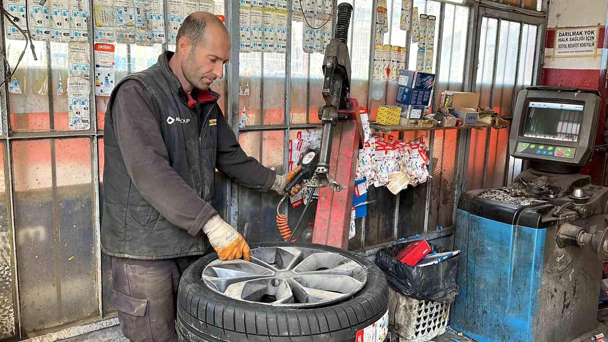 Oto lastikçilerde değişim yoğunluğu