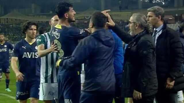 Sahada başlayıp tünele kadar devam etti! Giresunspor-Fenerbahçe maçında sportmenliğe yakışmayan hareketler Sahada başlayıp tünele kadar devam etti! Giresunspor-Fenerbahçe maçında sportmenliğe yakışmayan hareketler
