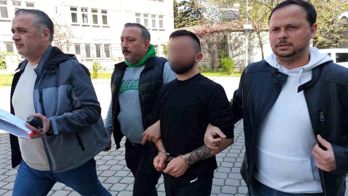 Samsun'da otomobile silahlı saldırı düzenleyip bir kişiyi yaralayan şahıs yakalandı
