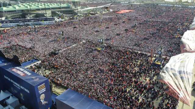 Son Dakika: Cumhurbaşkanı Erdoğan, Büyük İstanbul Mitingi'nde İmamoğlu'na sert çıktı: Senin orada ne işin var?