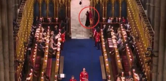 Kral Charles'ın taç giyme töreninde ilginç görüntü! Ülke basınında atılan başlık tüyler ürpertti