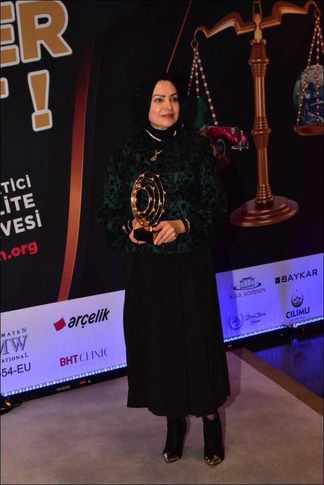 36. Uluslararası Tüketici Kalite Zirvesi Hayata Değer Katanlar Ödül Tören'inde Haberler.com'a kalite ödülü verildi