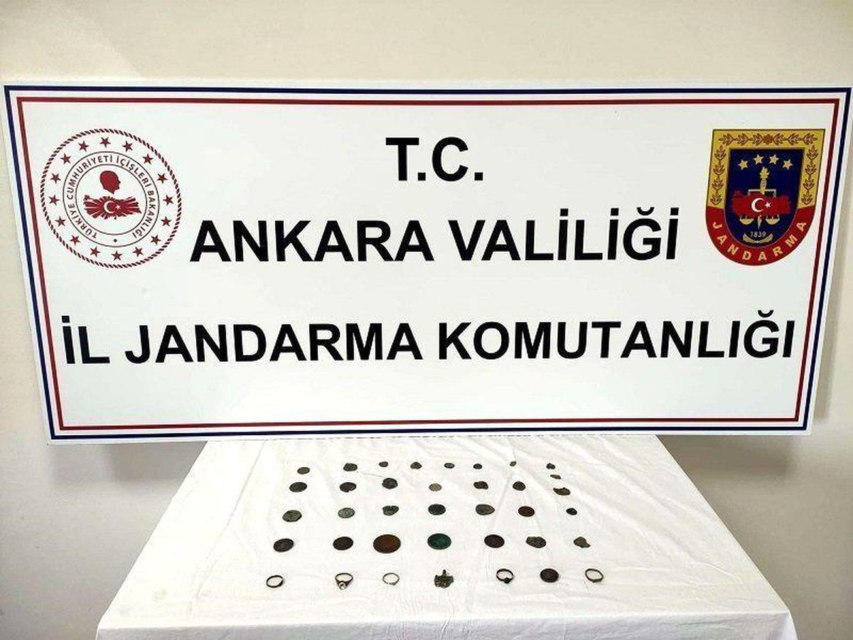 Başkent'te farklı dönemlere ait 28 adet sikke ele geçirildi