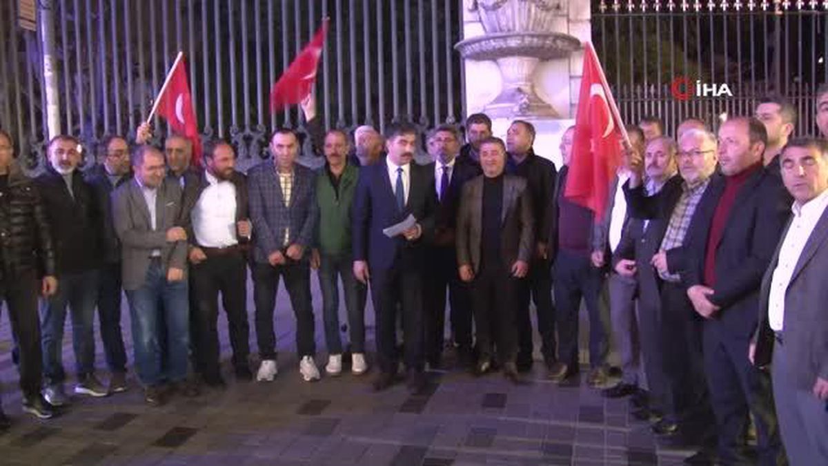 Erzurum'da yaşanan taşlama olayıyla ilgili, Erzurum Dernekleri Federasyonu açıklama yaptı