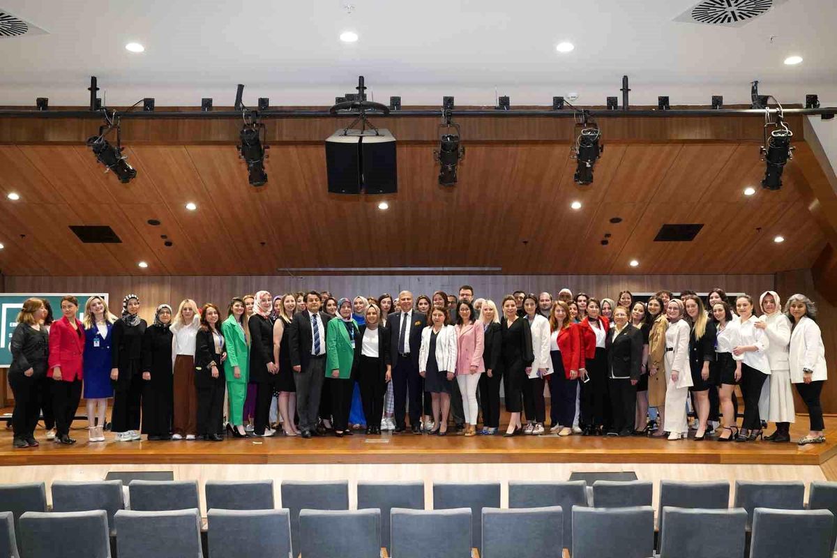 'Gelenekten Geleceğe' Ebelik