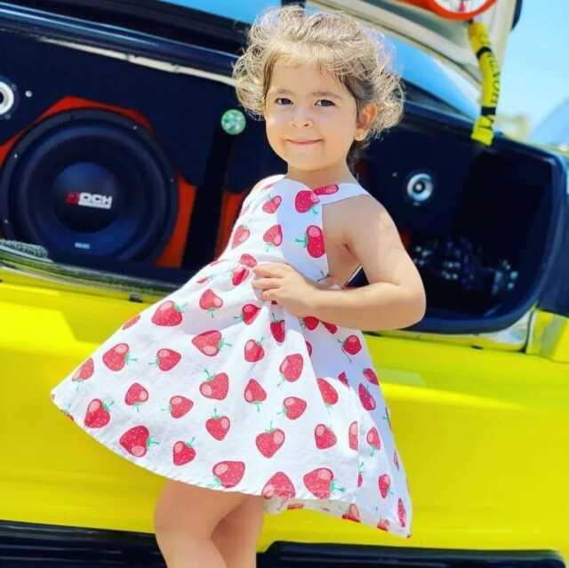 Hatay'da kamyon faciasında ölen 7 kişi, yan yana defnedildi Hatay'da kamyon faciasında ölen 7 kişi, yan yana defnedildi