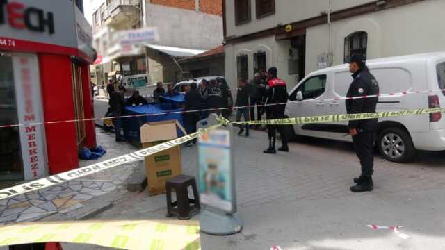 Uşak'ta bebeğini 6. kattan atarak öldüren anne tutuklandı