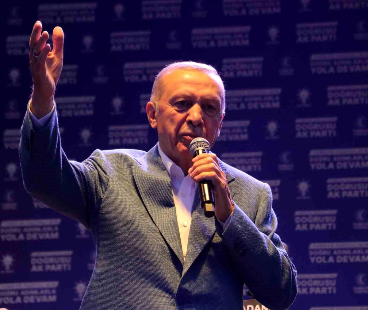 Cumhurbaşkanı Erdoğan'dan depremzede öğrencilere ek kontenjan müjdesi
