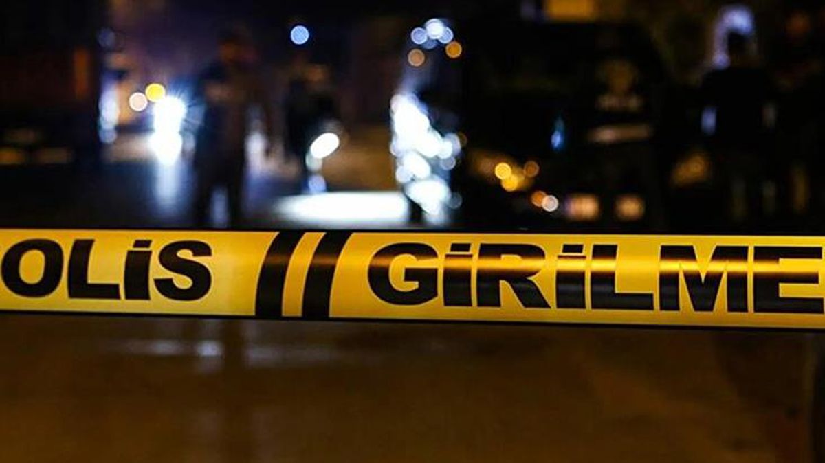 İstanbul'da eşi ile tartışan genç kadın balkondan atlayarak hayatına son verdi! Kocası gözaltında