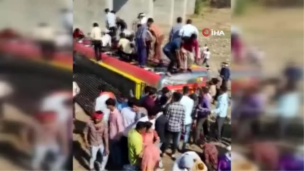 Hindistan'da otobüs köprüden uçtu: 22 ölü