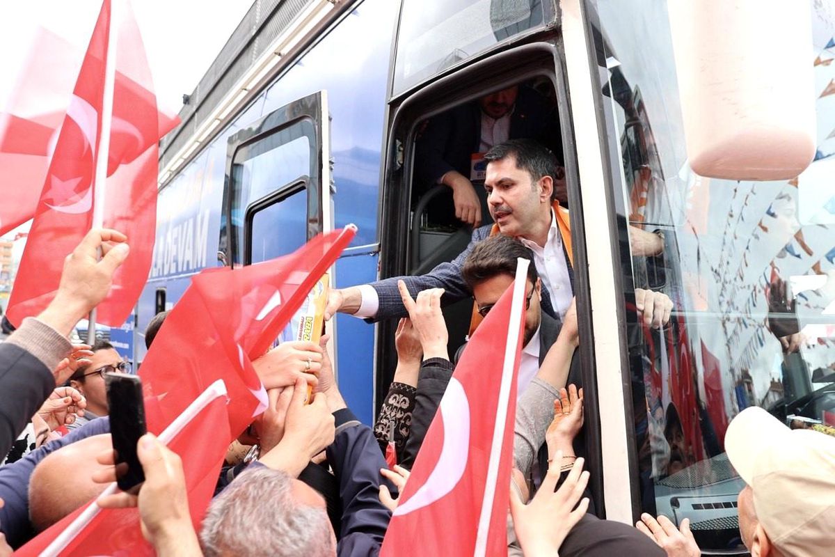 Bakan Kurum: 'Milletimizin, işçi kardeşlerimizin huzurunu bozanların önünü biz kestik'