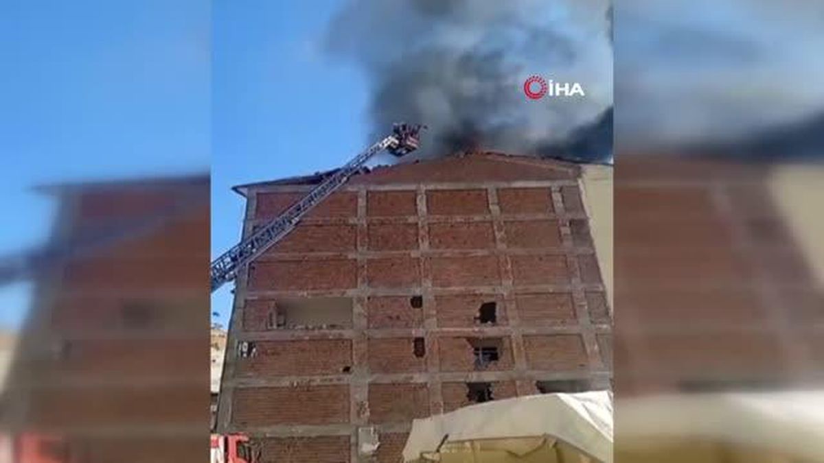 Malatya'daki çatı yangını