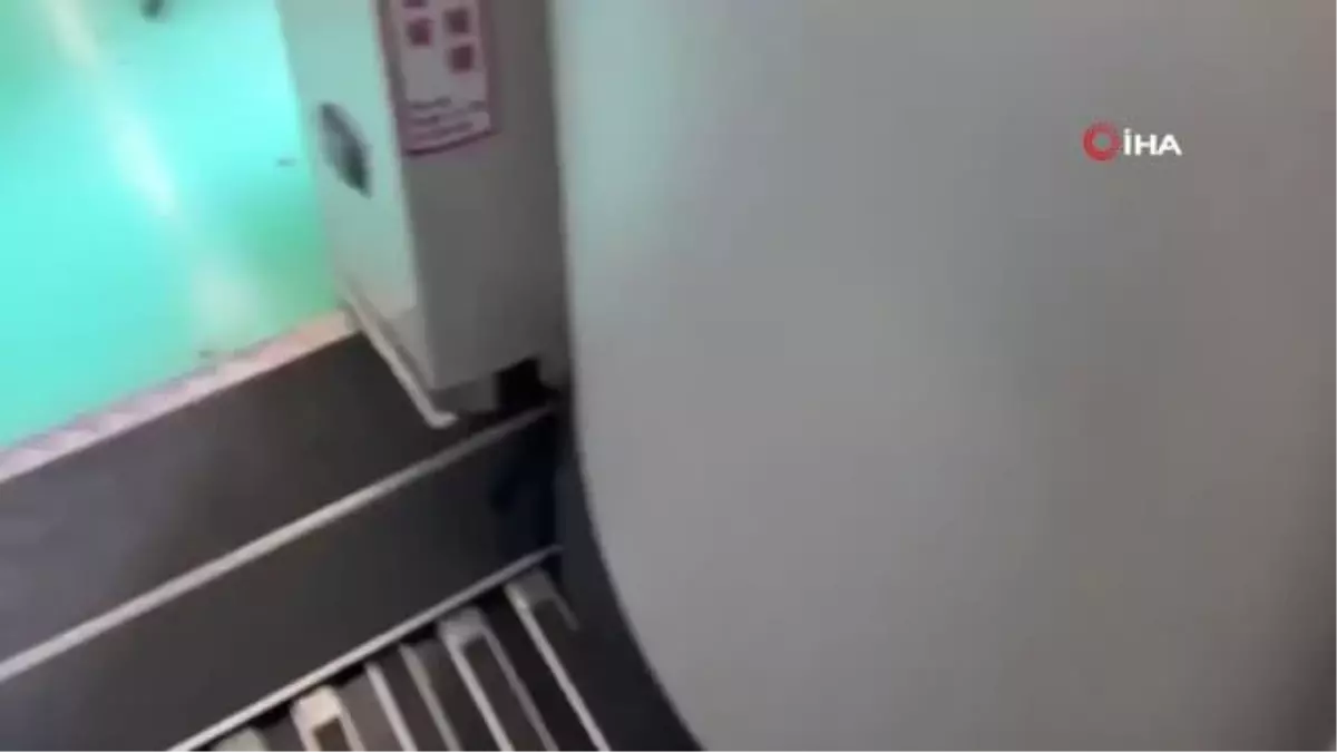 Tayvan'da inşaat vinci metronun üzerine düştü: 1 ölü, 8 yaralı