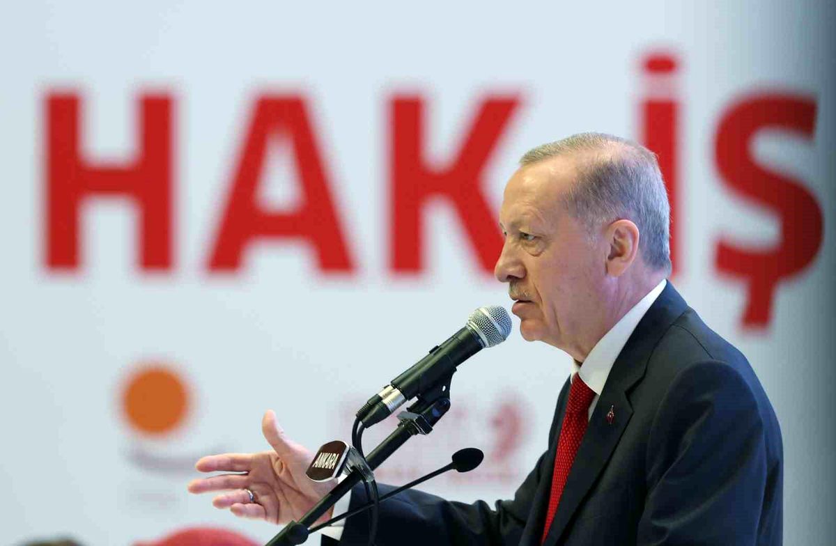 Cumhurbaşkanı Erdoğan: 'Temmuz ayında en düşük memur maaşı 22 bin lira olacak'