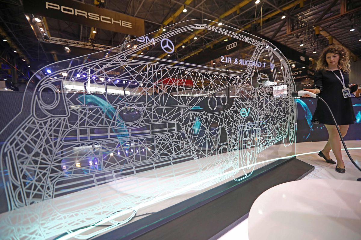 Lübnan'da E-Motorshow Otomobil Fuarı Düzenleniyor