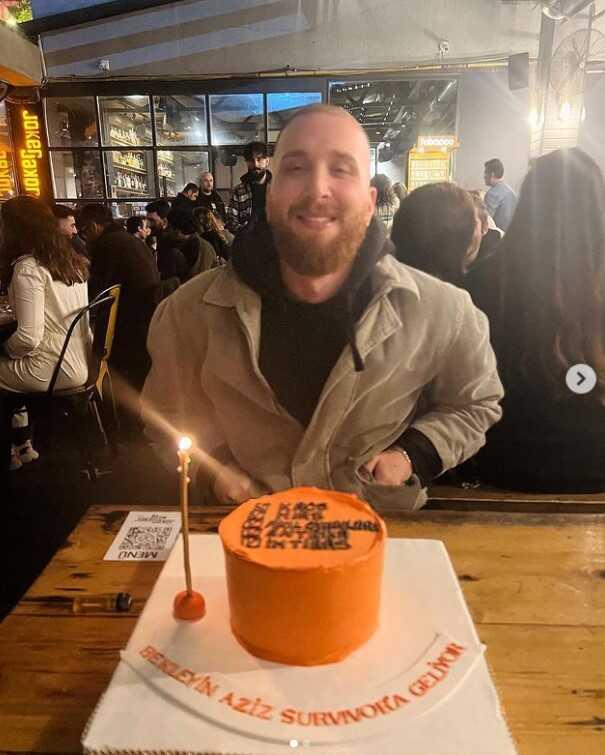 Survivor Aziz kimdir? Kaç yaşında, nereli, mesleği ne, evli mi? Survivor 2023 Aziz Ozan'ın hayatı ve biyografisi!