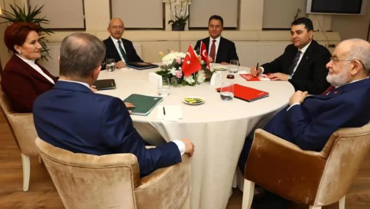 Altılı masa toplantısı bitti mi? Altılı masa toplantısı İZLE! Altılı masa açıklamaları neler?