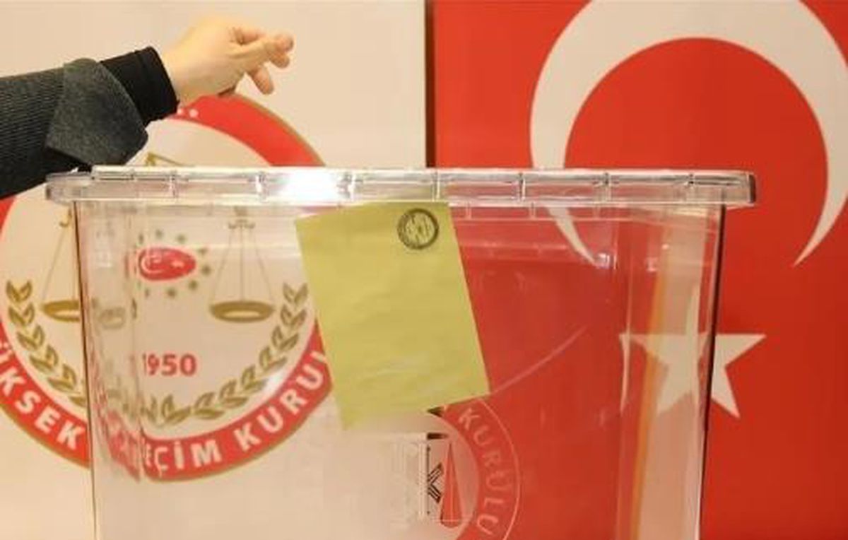 Bahis şirketleri 14 Mayıs seçimlerinde kimi favori görüyor? 2023 Cumhurbaşkanlığı seçim bahis oranları!