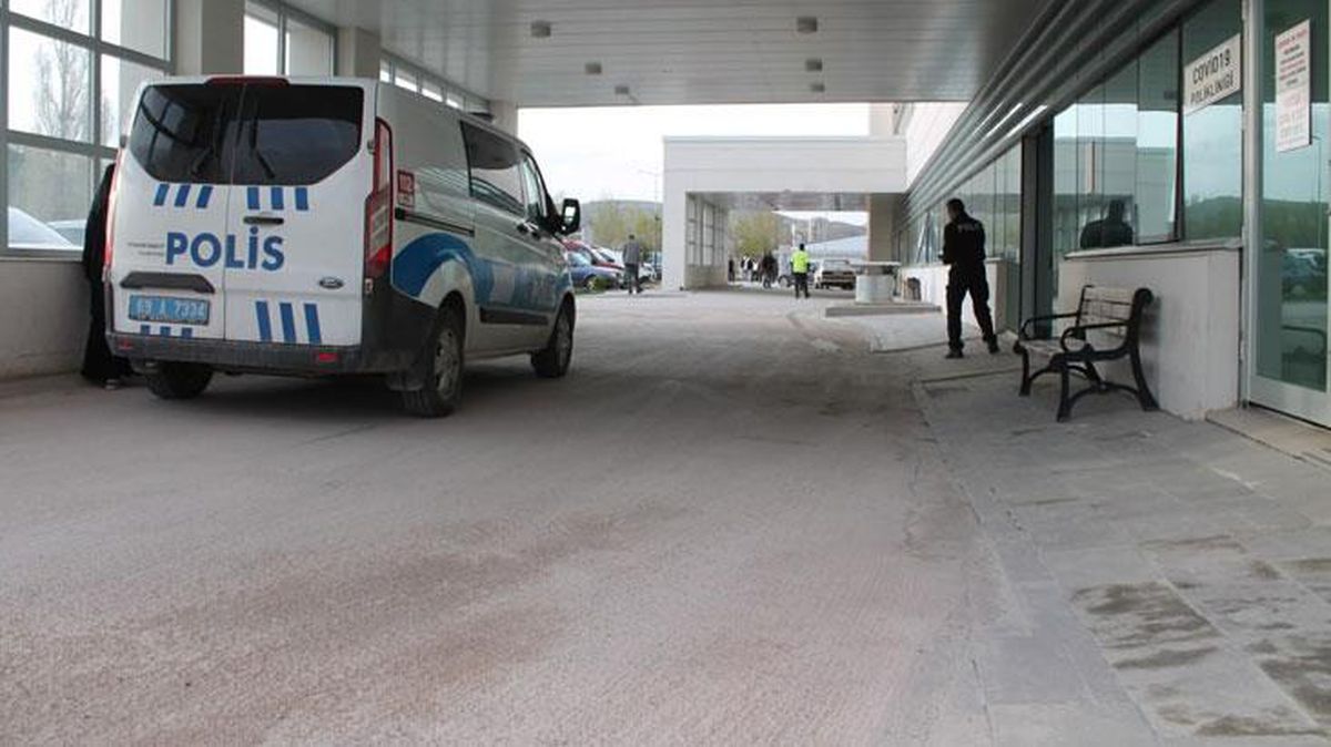 Otomobilin çarptığı 3 yaşındaki çocuk öldü