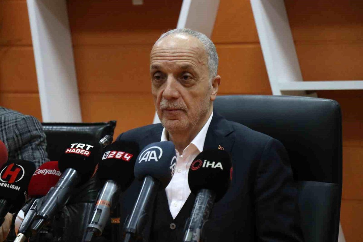 TÜRK-İŞ Başkanı Atalay: 'Amerika, Fransa benim seçimime karışmasın'