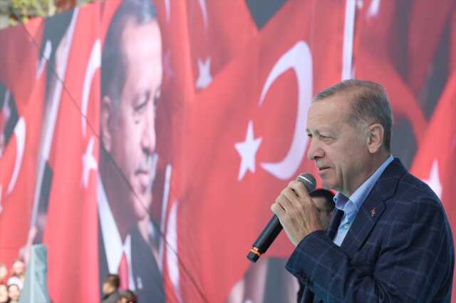 Cumhurbaşkanı Erdoğan: Sandıklar, 'Erdoğan'ı düşürmemiz lazım' diye talimat veren Biden'a da cevap verecek