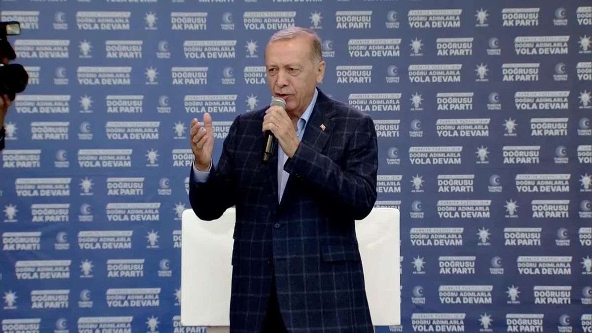 Erdoğan: 'Provokasyona, Kışkırtmaya Asla Gelmeyeceğiz. Demokratik Zeminden Asla Ayrılmayacağız'