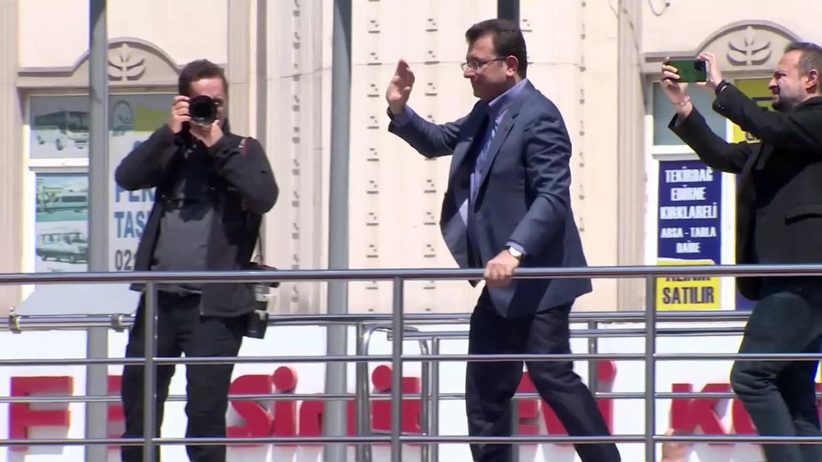 İmamoğlu, Esenyurt'ta: 'Cumhuriyetimizin İkinci Yüzyıılına Muhteşem Bir Abşlangıç Yapacağız'