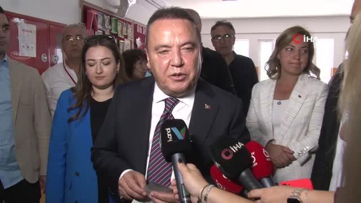 Başkan Muhittin Böcek oyunu kullandı