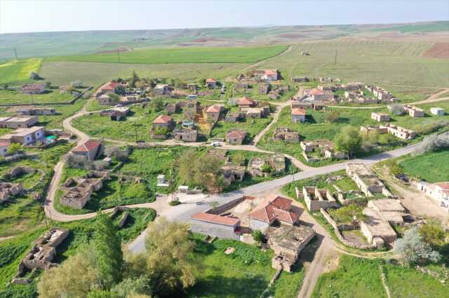Burada yalnızca 10 kişi oy kullanıyor