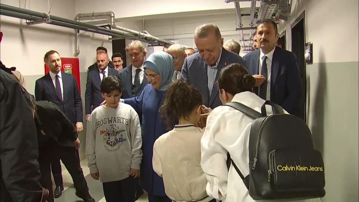 Cumhurbaşkanı Erdoğan, Oyunu İstanbul'da Kullandı.