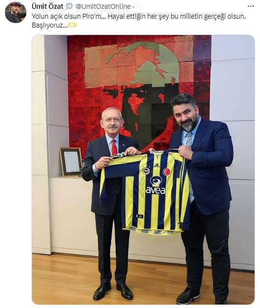 Kime oy vereceğini ilan eden Ümit Özat, ünlü isimlere fena yüklendi: Milletten niye saklıyorsunuz?