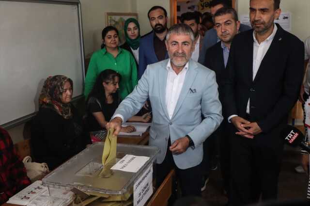 Bakan Nebati de yeni dönem de vekil! İşte aday olduğu ilde AK Parti'nin aldığı oy oranı