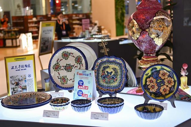 3. Çin-Orta ve Doğu Avrupa Ülkeleri Fuarı 380 Katılımcı Kuruluş ile Açıldı