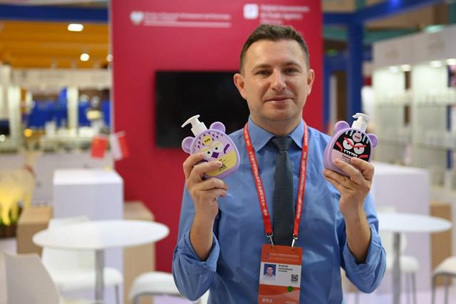 3. Çin-Orta ve Doğu Avrupa Ülkeleri Fuarı 380 Katılımcı Kuruluş ile Açıldı