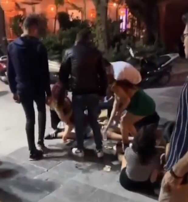 Gece kulübüne alınmayınca görevliler ile müşterileri bıçakladılar: 14 yaralı