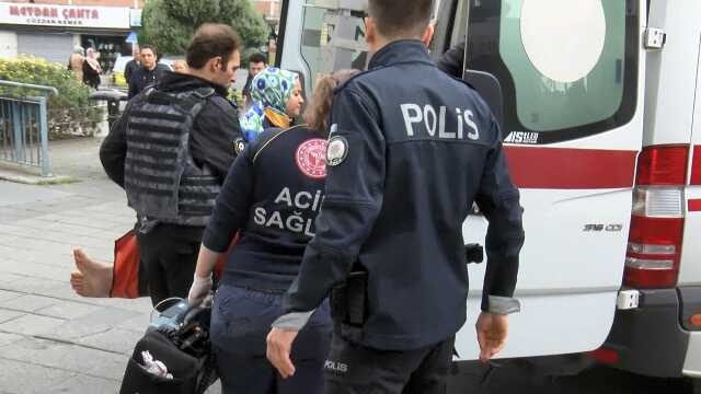 İstanbul'da eşini ve çocuğunu öldüren kişi intihar etti