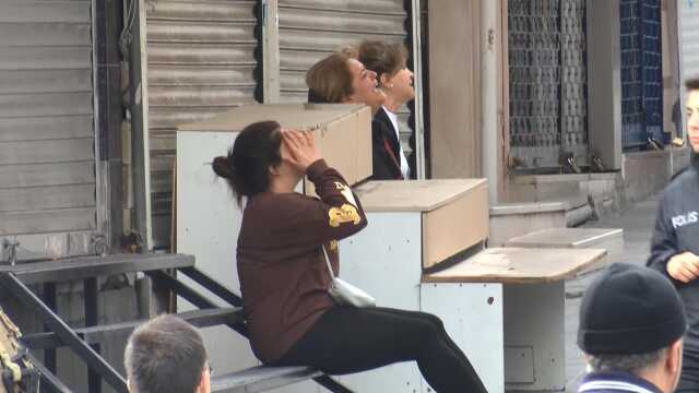 İstanbul'da eşini ve çocuğunu öldüren kişi intihar etti