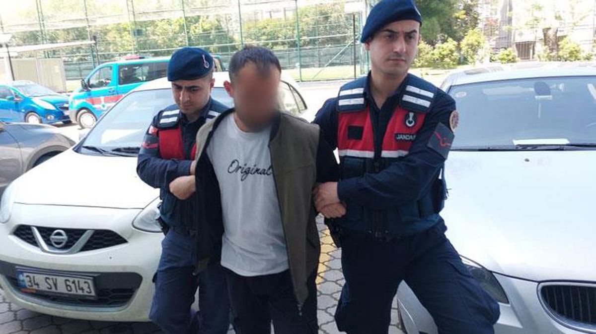 Hırsızı girdiği evde düşürdüğü seçmen kağıdı yakalattı
